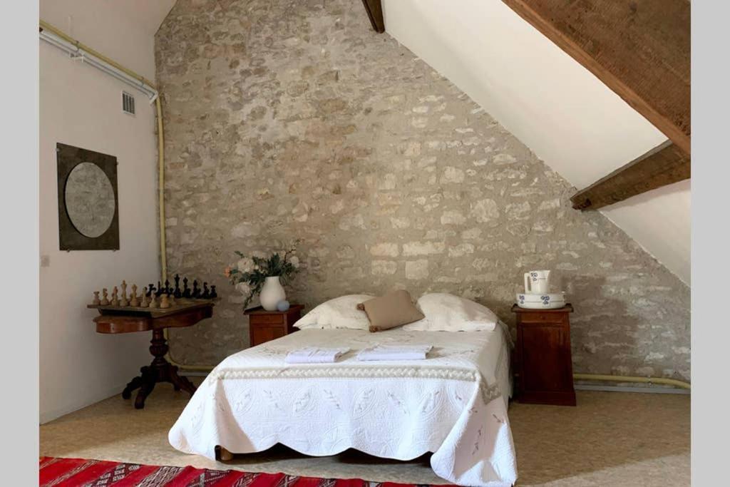 Beautiful Country House Located 50Min From Paris Eiffel Tour - Demeure D'Exception A 50Min De Paris Tour Eiffel Hodent المظهر الخارجي الصورة