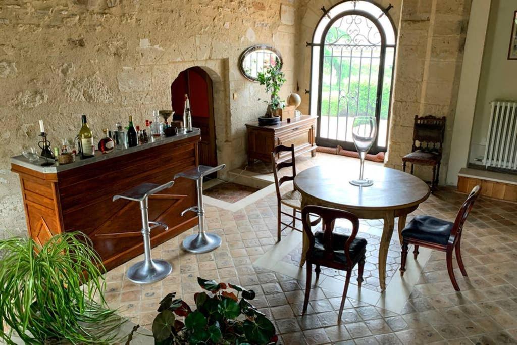 Beautiful Country House Located 50Min From Paris Eiffel Tour - Demeure D'Exception A 50Min De Paris Tour Eiffel Hodent المظهر الخارجي الصورة