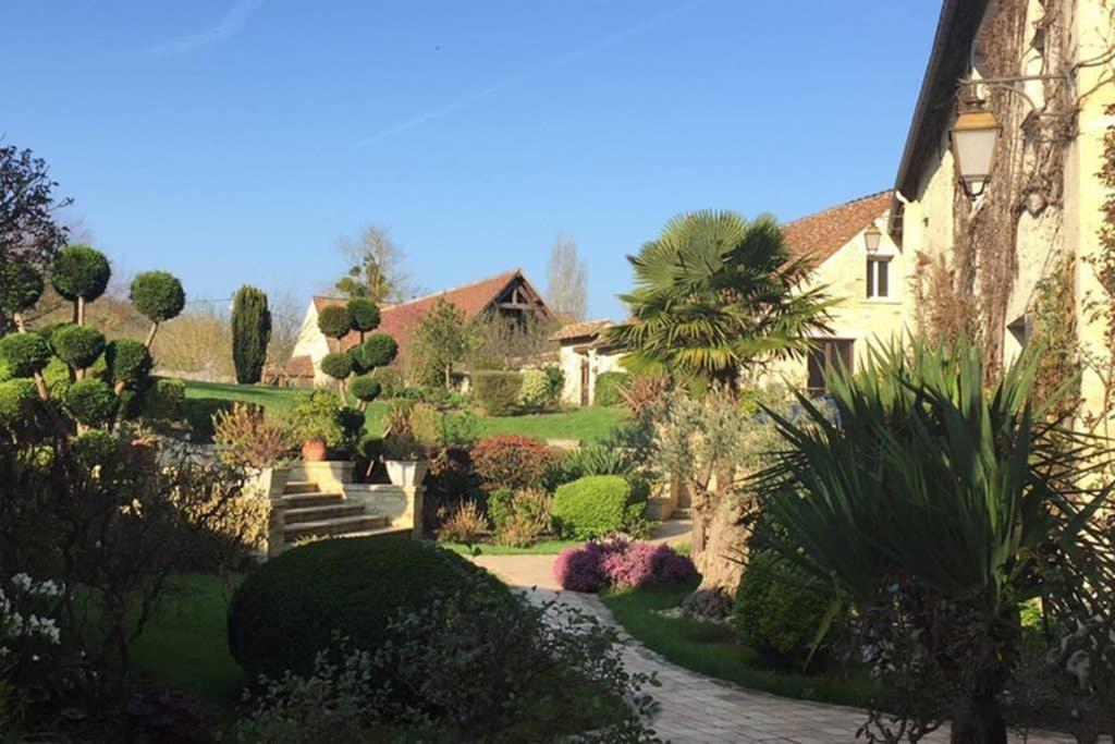 Beautiful Country House Located 50Min From Paris Eiffel Tour - Demeure D'Exception A 50Min De Paris Tour Eiffel Hodent المظهر الخارجي الصورة