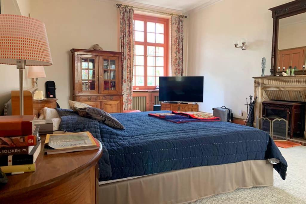 Beautiful Country House Located 50Min From Paris Eiffel Tour - Demeure D'Exception A 50Min De Paris Tour Eiffel Hodent المظهر الخارجي الصورة