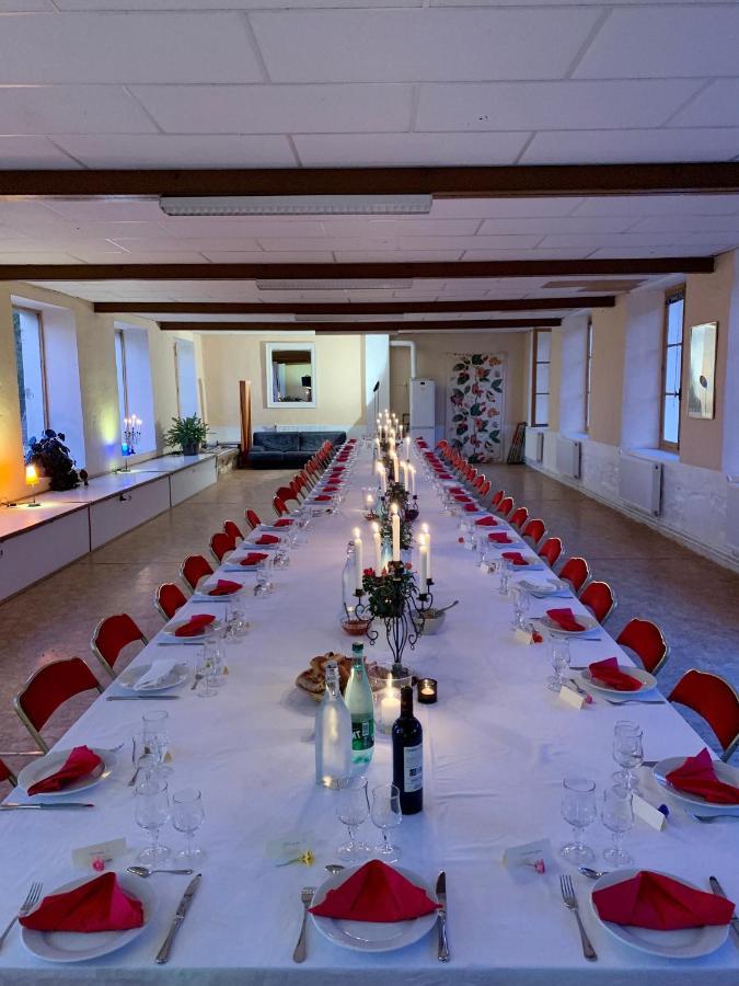 Beautiful Country House Located 50Min From Paris Eiffel Tour - Demeure D'Exception A 50Min De Paris Tour Eiffel Hodent المظهر الخارجي الصورة