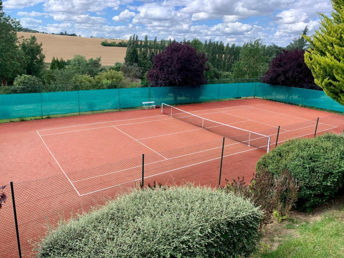 Beautiful Country House Located 50Min From Paris Eiffel Tour - Demeure D'Exception A 50Min De Paris Tour Eiffel Hodent المظهر الخارجي الصورة