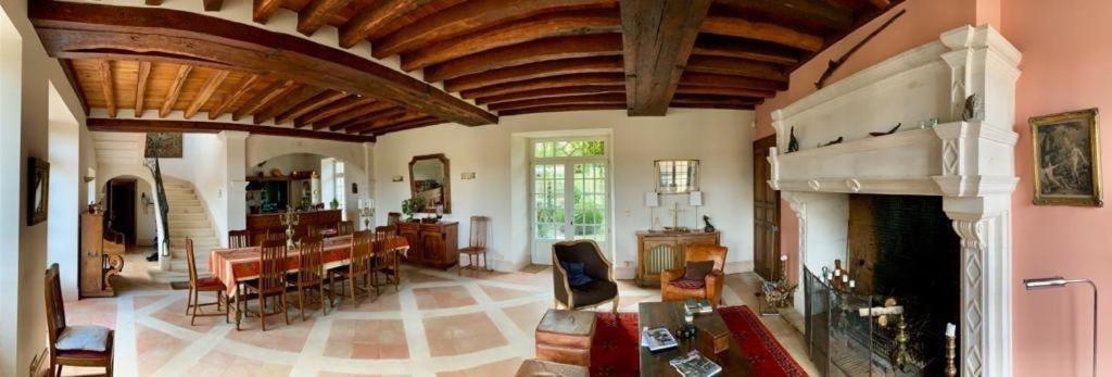 Beautiful Country House Located 50Min From Paris Eiffel Tour - Demeure D'Exception A 50Min De Paris Tour Eiffel Hodent المظهر الخارجي الصورة