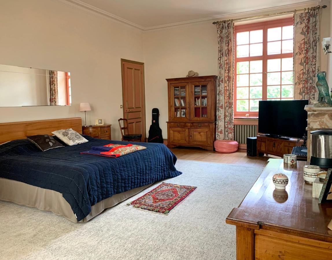 Beautiful Country House Located 50Min From Paris Eiffel Tour - Demeure D'Exception A 50Min De Paris Tour Eiffel Hodent المظهر الخارجي الصورة